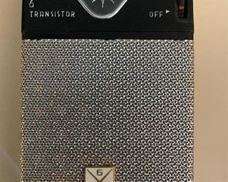 Viscount VIP Transistor Radio 