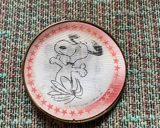 Vintage Snoopy for President Flasher Button