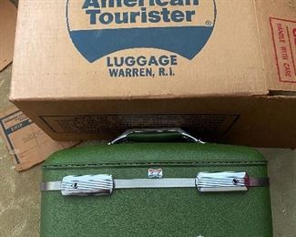 American Tourister Travel Case in Original Box with Insert
