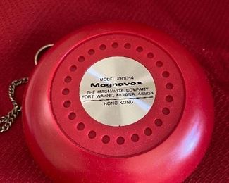 Vintage Magnavox Model 2R1014 Radio