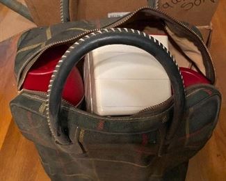 Vintage Picnic Set (Bag is Fragile)