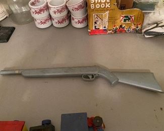 Plastic Spring Loaded Toy Rifle 