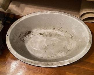 Large Enamelware Wash Pot