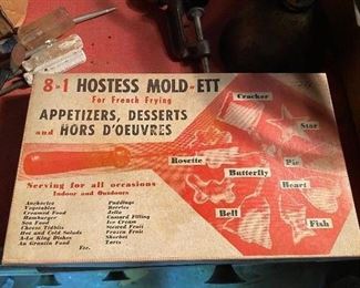 Vintage Hostess Mold-Ett Set