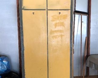 Locker with Four Compartments