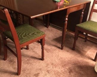 Drop Leaf Table with Four Matching Folding Chairs