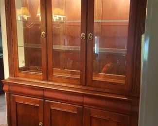 Ethan Allen 2 pc China Hutch