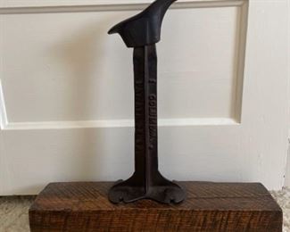 Vtg Antique Cast Iron Cobbler Shoe