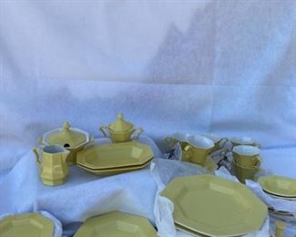 Yellow Dishes Independence Ironstone Castleton Japan