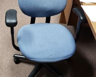 (2) Steelcase Blue Jean Style Padded Fabric Adjustable Armchairs on Wheels $95 ea $175 for 2