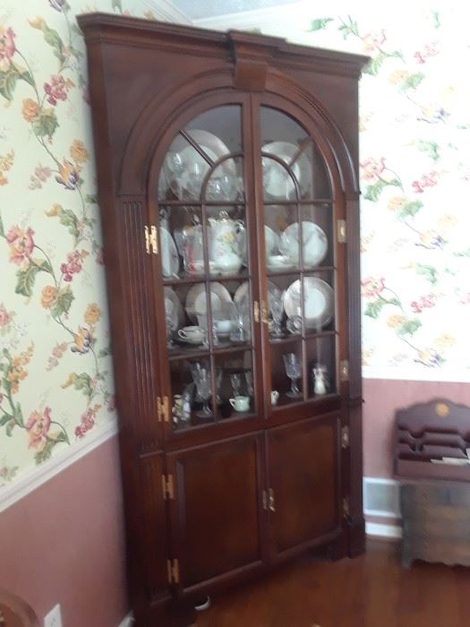 Corner cabinet, mahogany