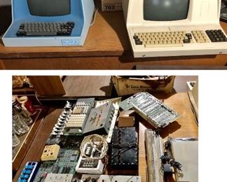 * Awesome Computer Section - Again Come first thing Friday and Buy as a Lot or they will be priced individually.