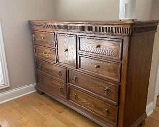 Dresser/Buffet 