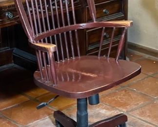 Solid Wood Rolling Office Chair 44x22x22in HxWxD