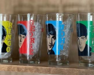 4pc Beatles Drinking Glasses 6.75in H