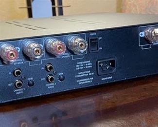 LINN Chakra C5100 Power Amp Amplifier BLACK 3.25x15x14.75in HxWxD