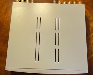 LINN Chakra C5100 Power Amp Amplifier SILVER 3.25x15x14.75in HxWxD