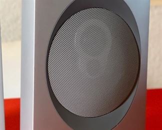 LINN Komponent 104 Speakers PAIR 10x7x6in HxWxD