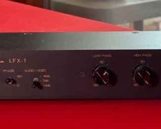 Mirage LFX-1 Active Crossover for speaker 2x10x6in HxWxD