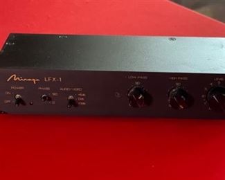 Mirage LFX-1 Active Crossover for speaker 2x10x6in HxWxD