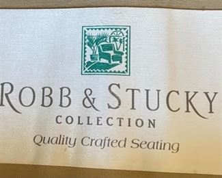 Robb & Stucky Traditional Fabric Sectional Sofa 32in H x 39in D x115-99in HxWxD