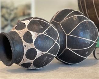 Tarahumara Mexican pottery Double Pot 22in Long x 12in Diameter