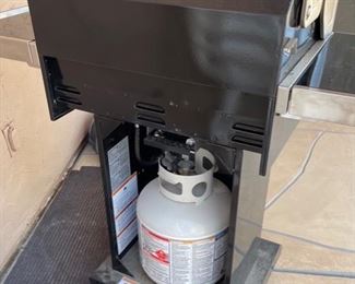 KitchenAid Propane Grill 720-0891B 45 x 28 x 22 HxWxD