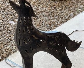 Rustic Metal Howling Coyote lighted 23x18x3in HxWxD