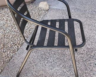 Patio Table & 4 Chairs 36x22x22in HxWxD