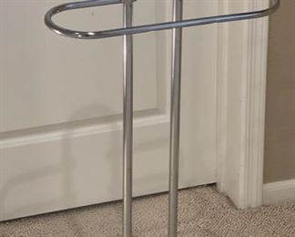 Chrome Metal Bedroom Valet 38x18x11in HxWxD