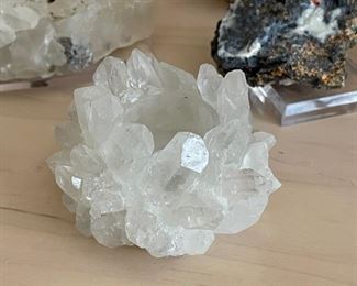 Assortment of 5 medium size mineral rocks