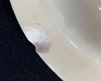 Watt Pottery 73 Apple Green Band Dutch oven Casserole 6in H x 10.75in Diameter