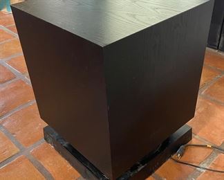 LINN Subwoofer AV 5150 Active Isobarik Bass Speaker 25x19x19in HxWxD