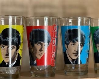 4pc Beatles Drinking Glasses 6.75in H