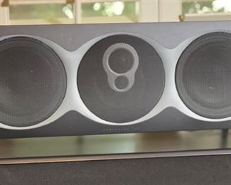 LINN Komponent 106 Center Channel Speaker on stand 9x22x8in HxWxD