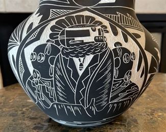 Alisha Chino Native American Etched Wedding Vase AC Acoma NM 15x9x9in HxWxD