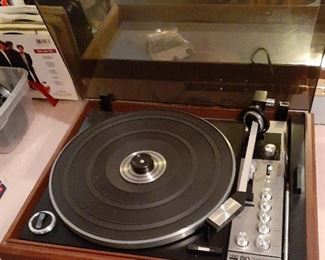 Vintage BSR 810 turntable