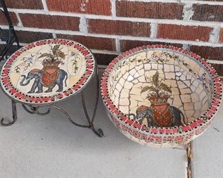Mosaic plant stand and pot