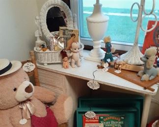 LOTS of vintage kids stuff/toys