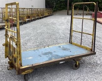 Located in: Chattanooga, TN
MFG Accumu-Cart
Rolling Cart
Size (WDH) 86"Wx42"Dx65"H
**Sold As Is Where Is**
