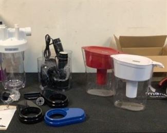 Located in: Chattanooga, TN
Water Filter & Pitchers, Vac,Spiralizers
Red Monster Complete Set, (3) Spiralizers,(2) Brita Water Pitchers, GE Whole House Water Filter
*Sold As Is Where Is*

SKU: N-7-C