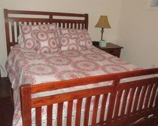 Queen Bedroom Set with very comfortable NEW Mattress Set Matching Dresser with Mirror and 2 Night Stands