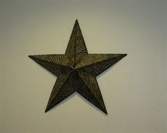 Metal Star Approx 12-14 inches