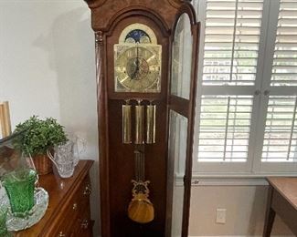 #49		Howard Miller w/brass weigths and pendulum - Grandfather Clock with key - 18.5x12x80	 $ 350.00 