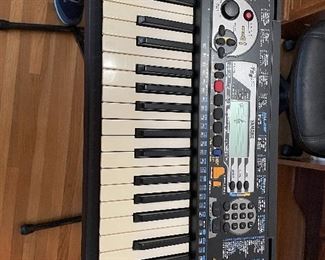 #78		Yamaha Keyboard w/stand - as is stand *working*	 $ 50.00 
