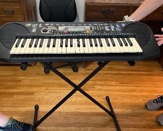 #78		Yamaha Keyboard w/stand - as is stand *working*	 $ 50.00 