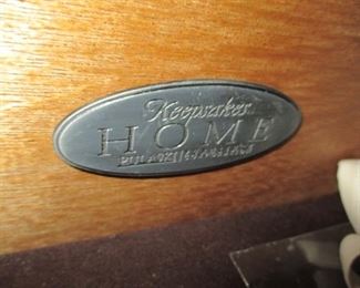 Stunning Pulaski Keepsakes Home Bedroom Furniture