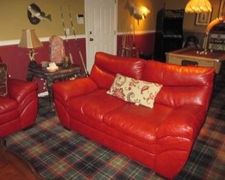 Natuzzi Leather Living Room Suite