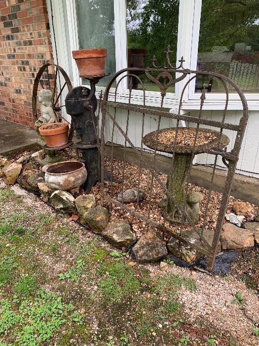Vintage gate.. out door decor 
