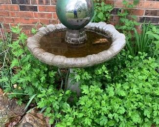 Bird bath